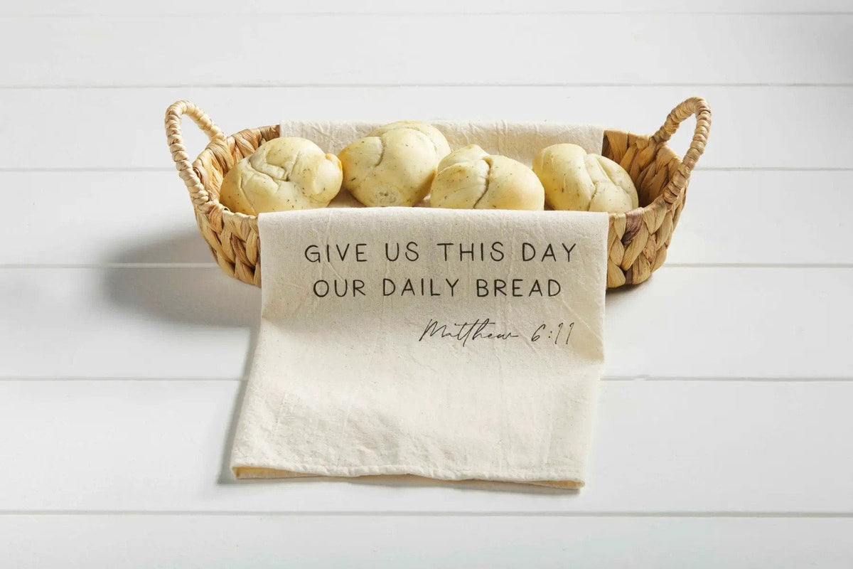 http://shopcarolinagirls.com/cdn/shop/products/mud-pie-bread-basket-towel-set-30048413548657_1200x1200.jpg?v=1657900894