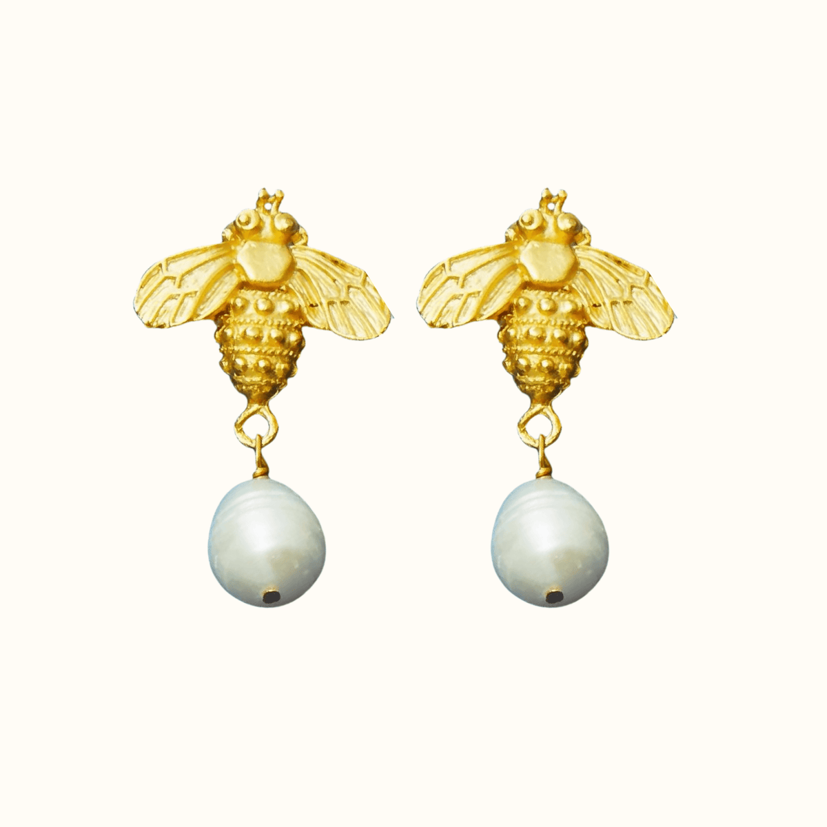 Gucci Bee and Pearl Drop Earrings