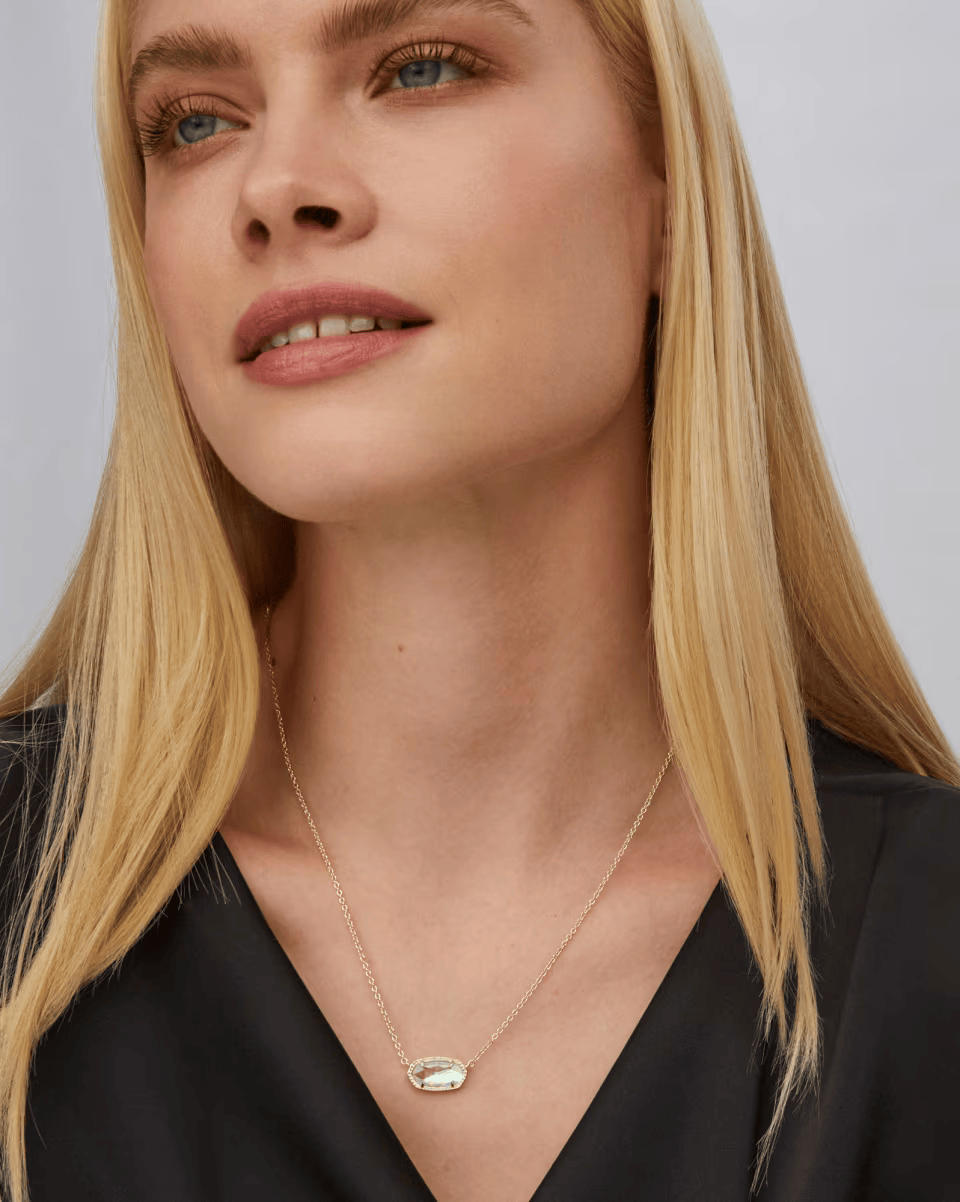 Kendra Scott Elisa Necklace - Gold Dichroic Glass – Carolina Girls