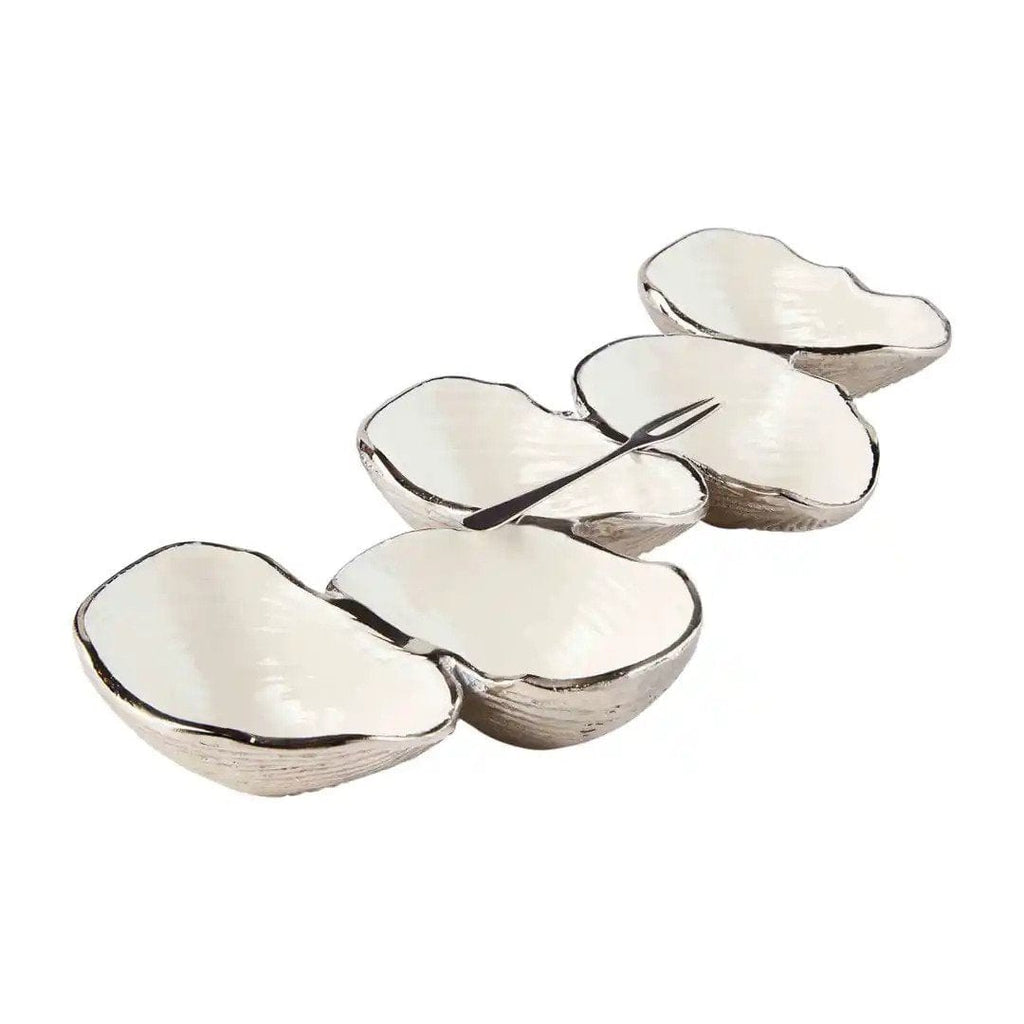 https://shopcarolinagirls.com/cdn/shop/products/mud-pie-oyster-server-set-40658658427169_1024x1024.jpg?v=1676667500